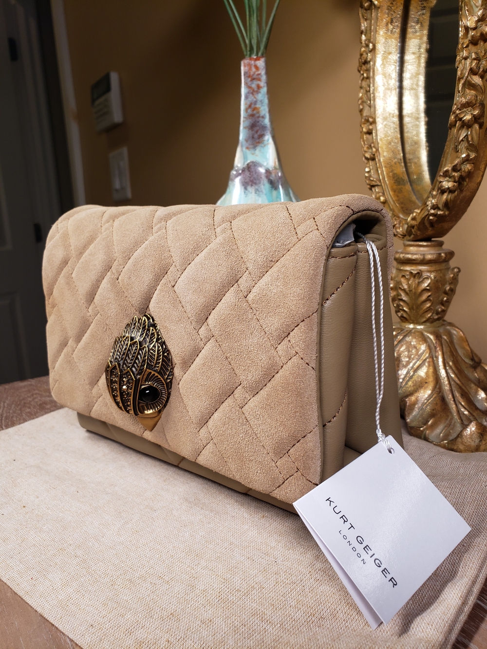 Kurt Geiger Tan Quilted Crossbody Bag w/ Brass Crystal Embellished Eagle NWT! - Picture 5 of 15